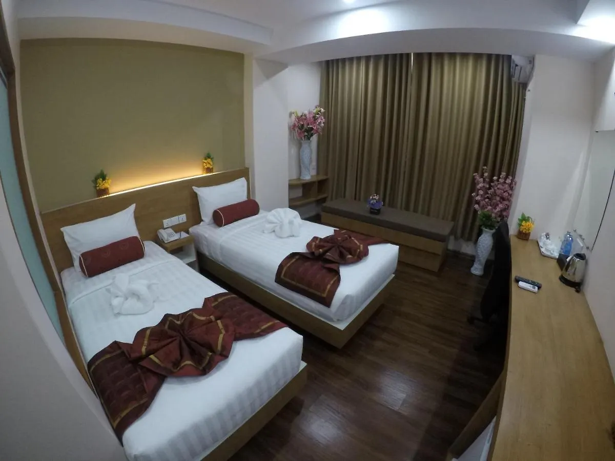 Yangon Hotel 57 3*,